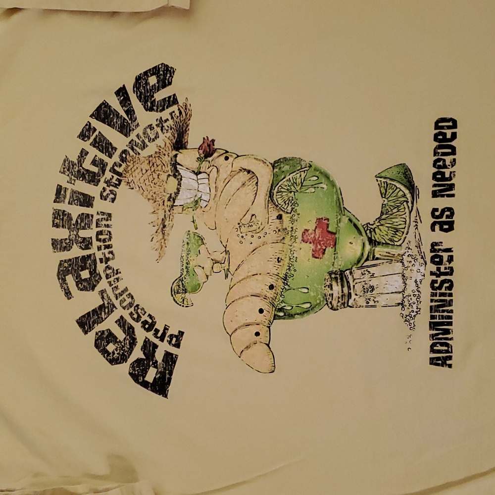 EUC Comfort Colors 'Relaxitive' Biloxi Beach tshirt Size Large